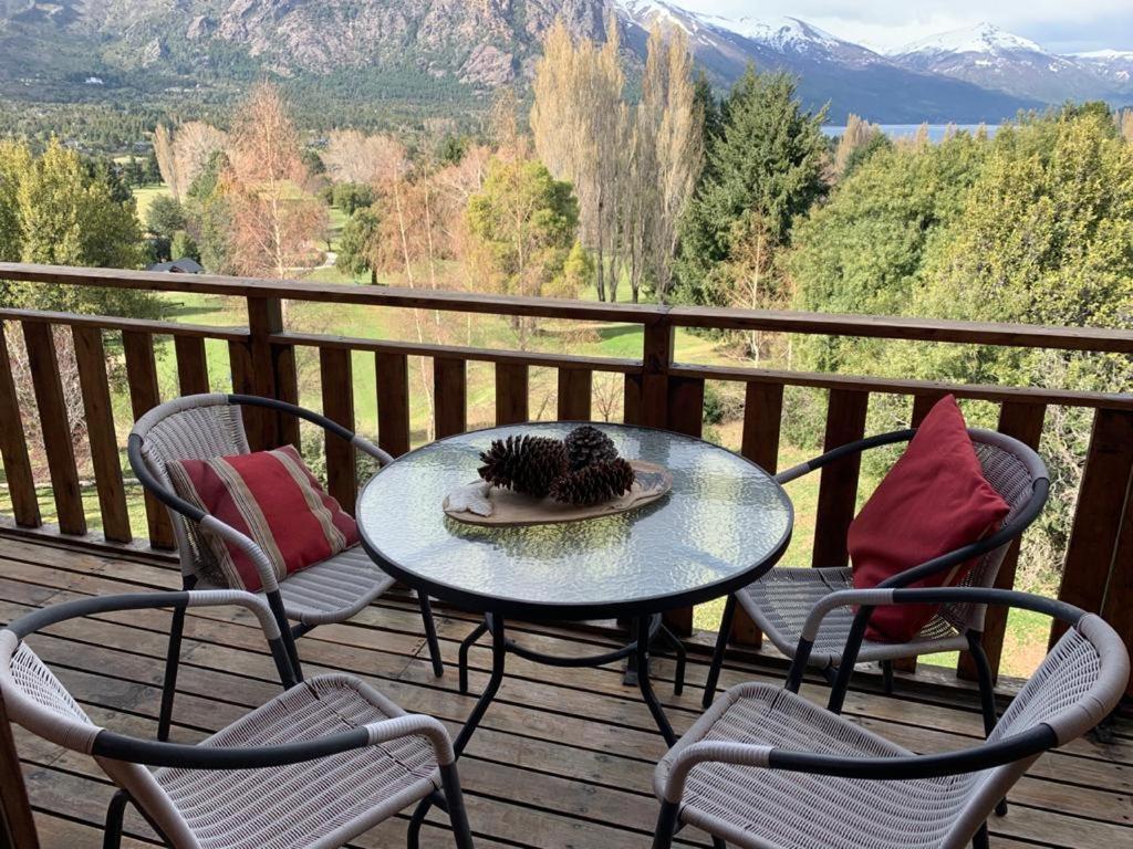 Arelauquen Bungalows & Suites 산카를로스데바릴로체 외부 사진