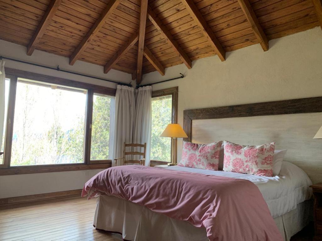 Arelauquen Bungalows & Suites 산카를로스데바릴로체 외부 사진